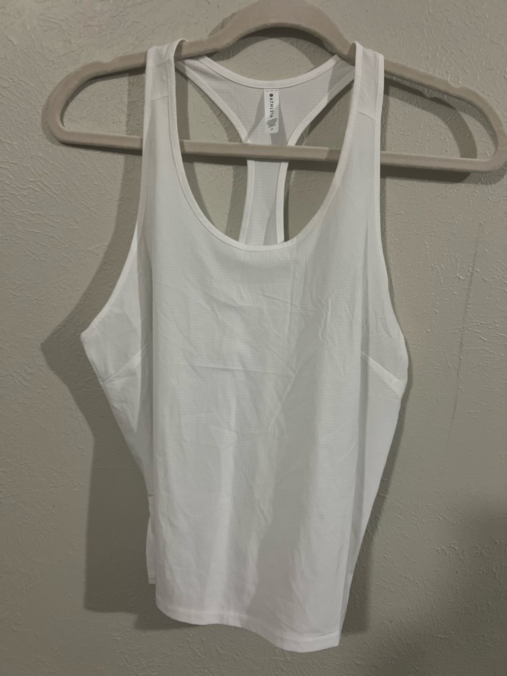 NWT Women’s Athleta White Navigate Racerback Tank Top Activewear size Small